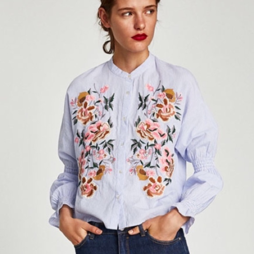 🍋NWT floral embroidered shirt